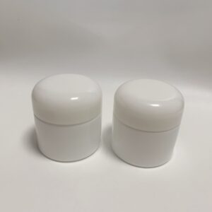 Eco-friendly White Glass Cosmetic Packaging  Cream Jar