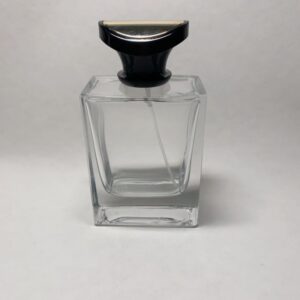 100ml High Quality Square Glass Perfume Bottle With Pump Sprayer